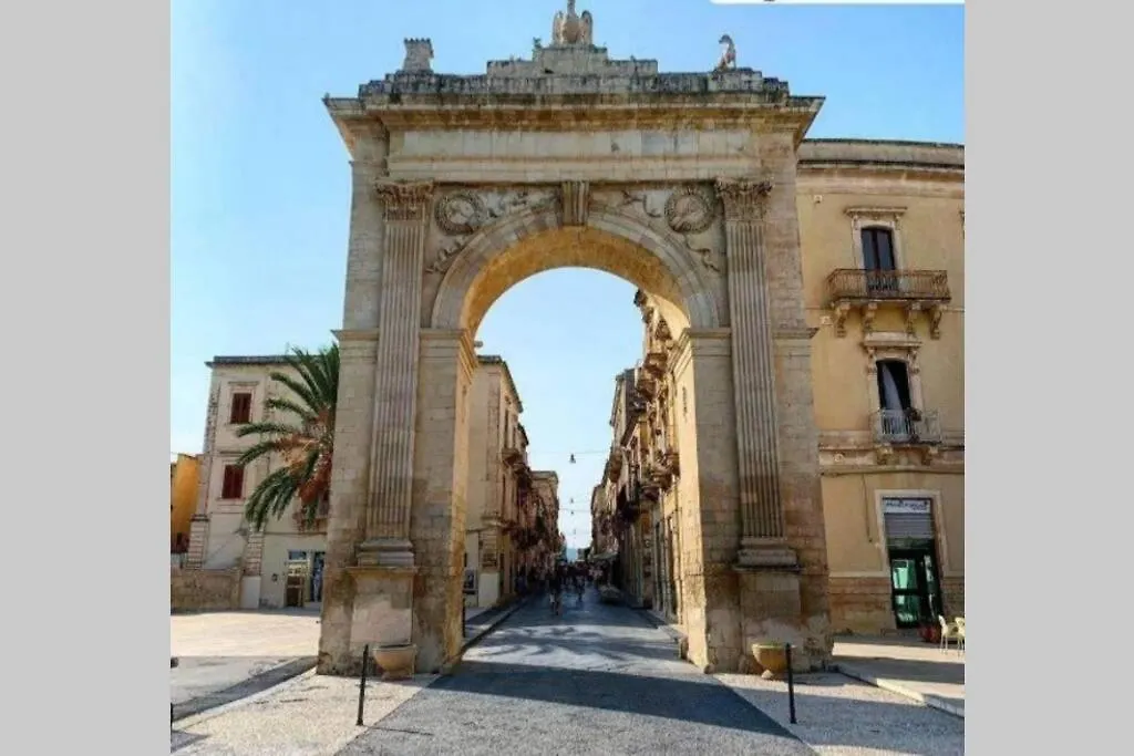 Villa Piccola Casetta In Pieno Centro Noto Italien